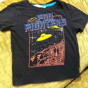 Foo Fighters tee shirt kids 4-6y